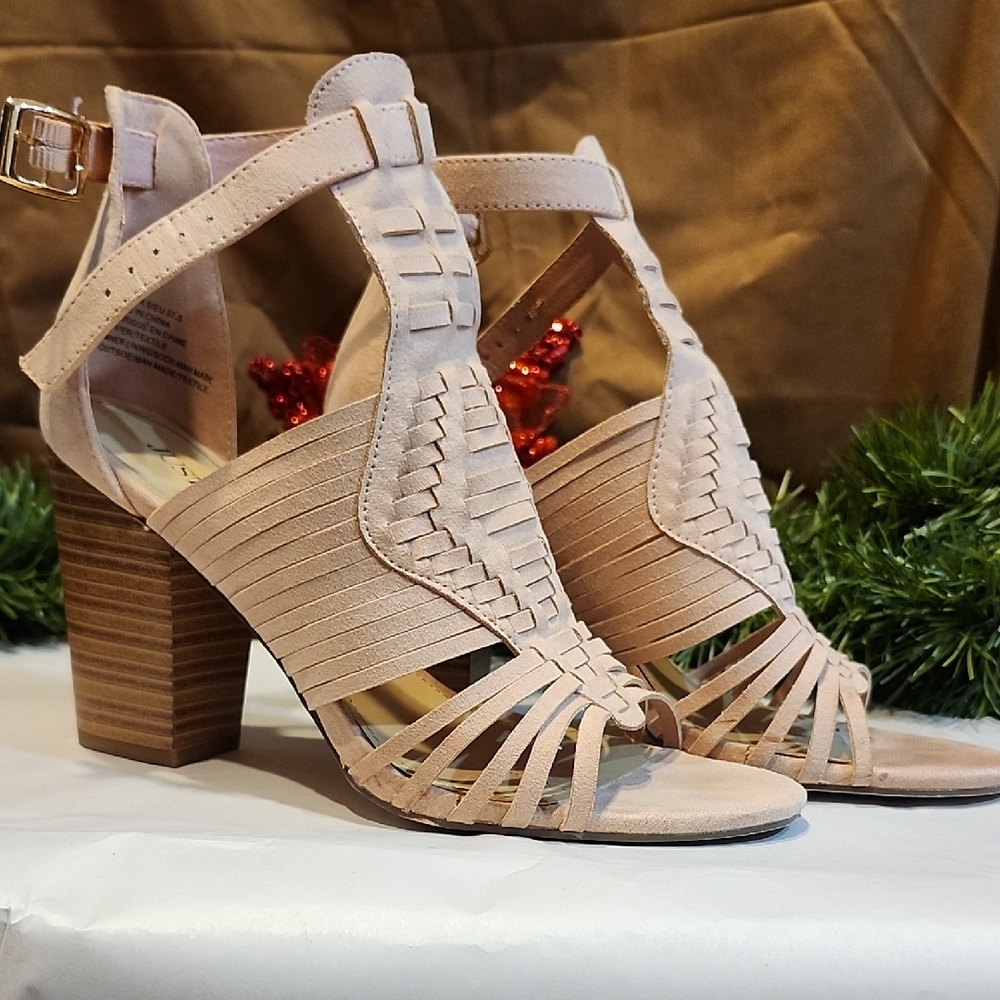 JustFab Blush Strappy Heels - Picture 4 of 8